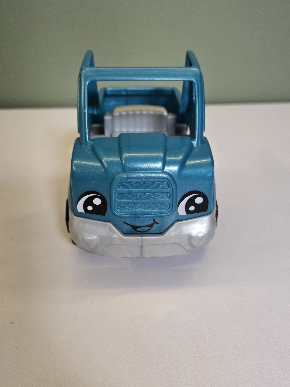 Fisher-Price Little People Vehicle Lot - 4 Trucks/Cars & 1 Figure Gently Used - Picture 8 of 12